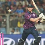 साख बचाने उतरीं स्कॉटलैंड-नेपाल में जबरदस्त टक्कर डेथ ओवरों में गेंदबाजों ने बरपाया कहर NEP को 171 का लक्ष्य - NewsNation Online